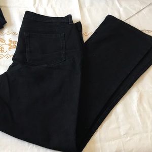NWOT. Black denim jeans
